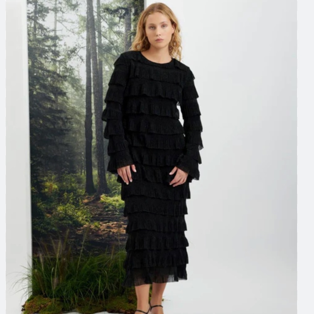 NWT Sister Jane Tyra Ruffle Dress